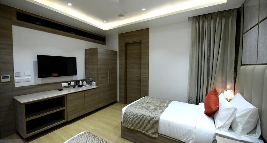 Tony Inn, New Delhi 4